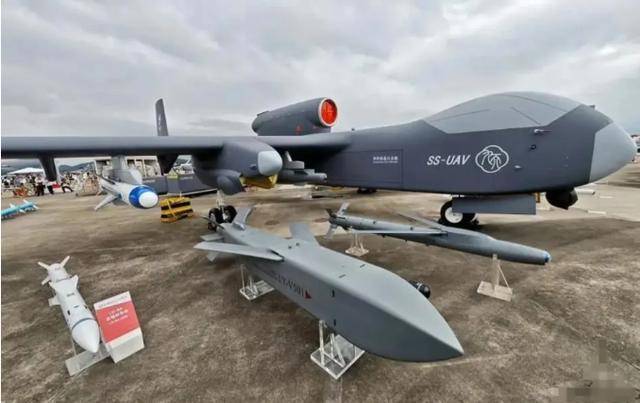 波兰超级联赛_乌48小时两炸俄命门波兰超级联赛，普京锁定乌百个目标，中国阻止了世界大战？