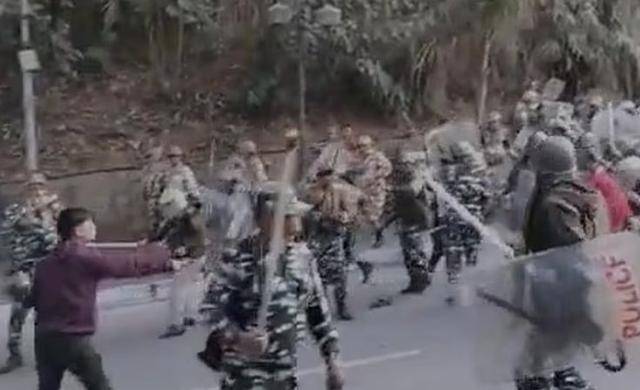 皇冠信用盘申请_面对大批印度军警皇冠信用盘申请，藏南民众高喊要回归中国？这里面有多少水分