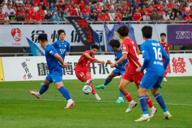 皇冠信用網賬號_徐州市足协主席：“苏超”球员来自各行各业 后勤保障给力