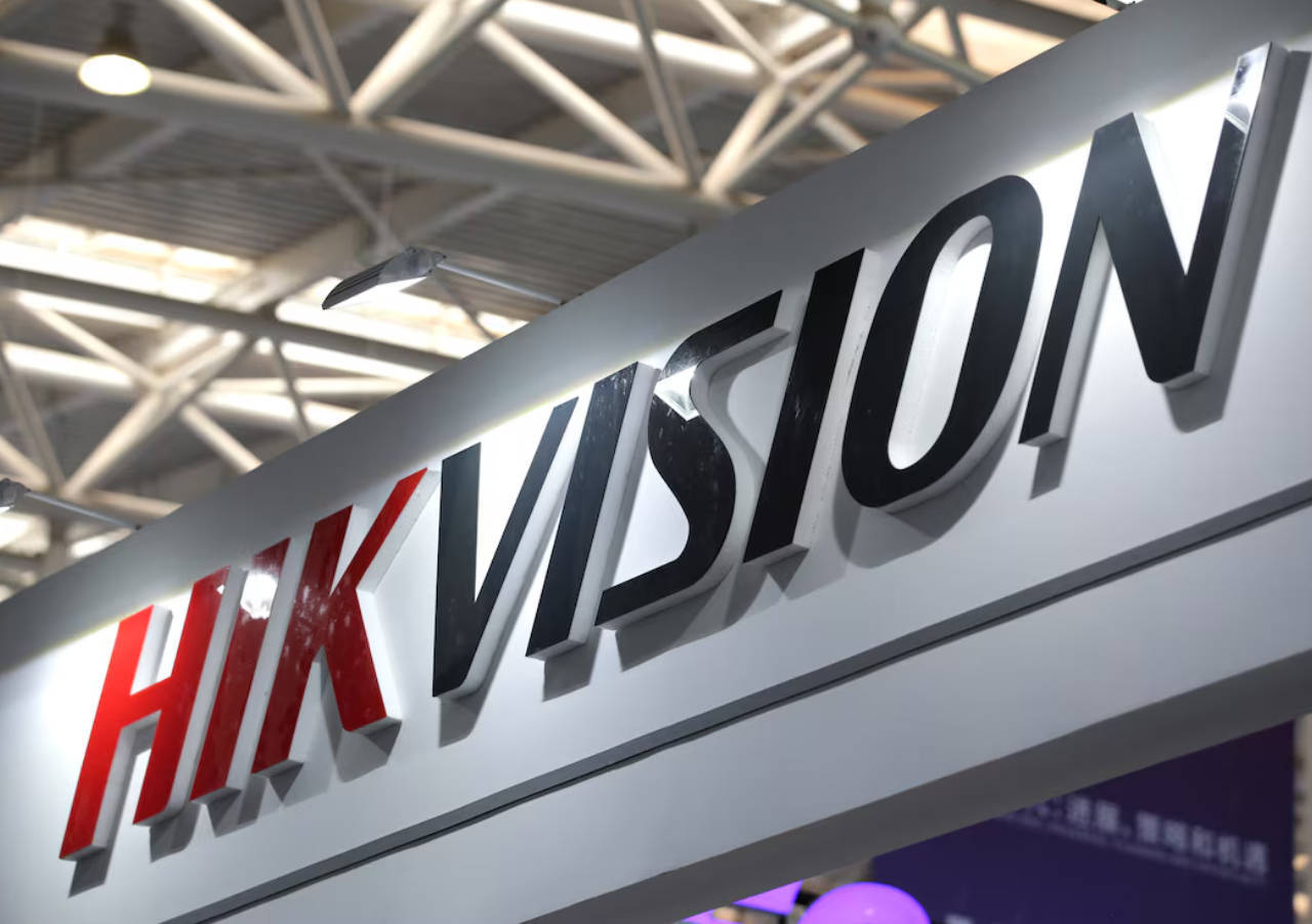 皇冠信用网登3_加拿大命令海康威视停止在加运营皇冠信用网登3,中方回应:立即改弦更张