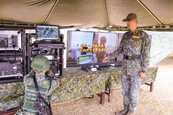 施拿钟基 v 马里汉姆_阅兵前瞻：我们有必要展示一下最新面貌施拿钟基 v 马里汉姆，给世界增加一点"确定性"