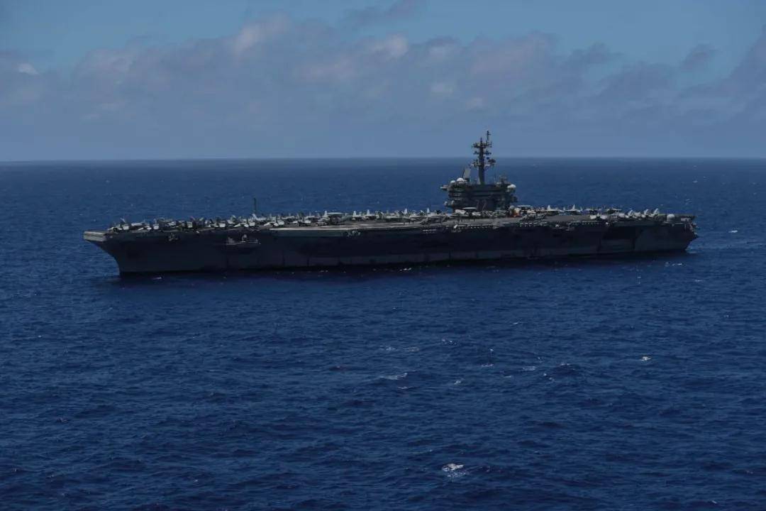 冰岛女子甲组联赛_央视公开！美国双航母夹击中国辽宁舰冰岛女子甲组联赛，歼-15挂弹起飞与美军狗斗