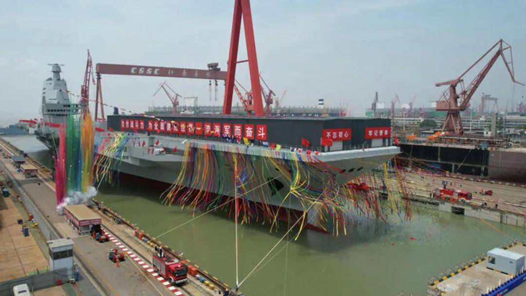 冰岛女子甲组联赛_央视公开！美国双航母夹击中国辽宁舰冰岛女子甲组联赛，歼-15挂弹起飞与美军狗斗