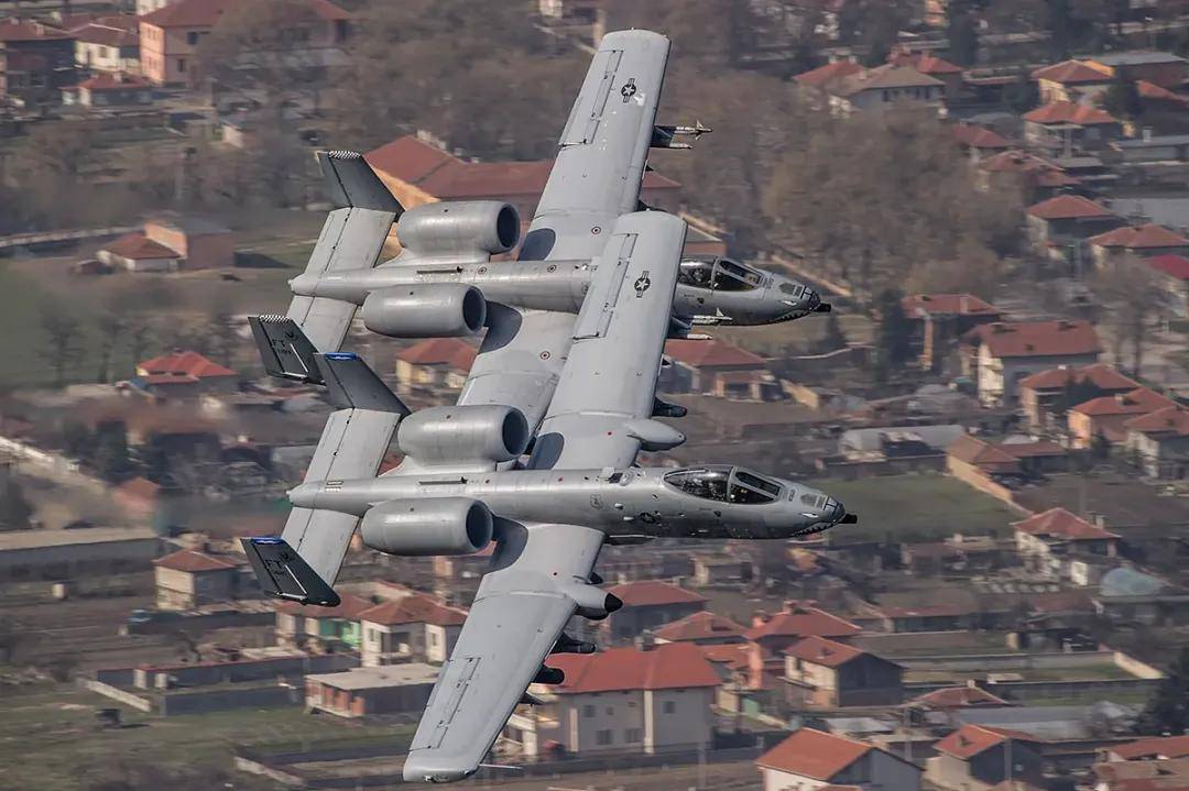 林菲尔德VS谢尔伯恩_来给歼-20当靶子？美军计划退役全部162架A-10林菲尔德VS谢尔伯恩，准备卖给台湾？