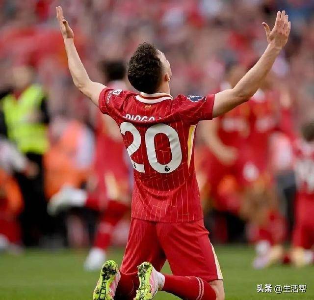 科莫VS拉齐奥_催泪！若塔葬礼举行科莫VS拉齐奥，妻子趴棺木痛哭，葡萄牙队友为他抬棺！FIFA总部已降半旗志哀