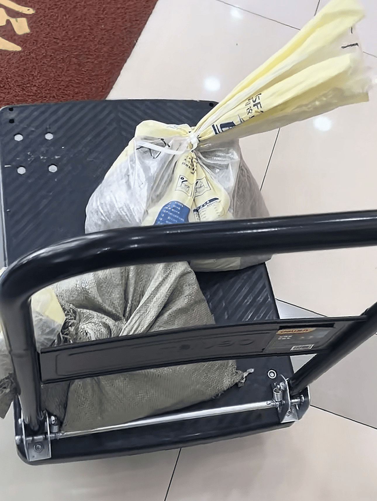 甘冈VS勒芒_上海农商行拒2万枚硬币兑换甘冈VS勒芒，警方验证后仍无果