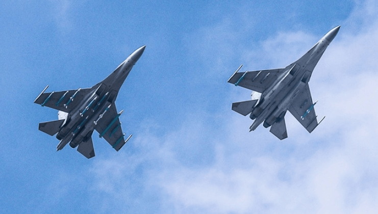 赫尔蒙德VS罗达JC_美媒：伊朗欲购中国重型战斗机赫尔蒙德VS罗达JC，不需要歼10，歼16靠隐身击落F-35