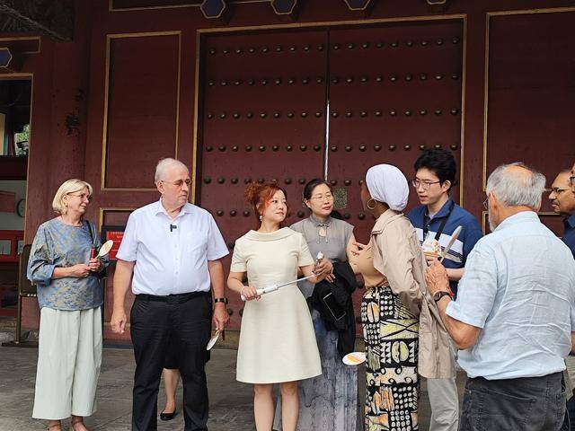 亚特兰大梦想篮球_巴基斯坦前总理特别助理：北京人是北京最大的财富