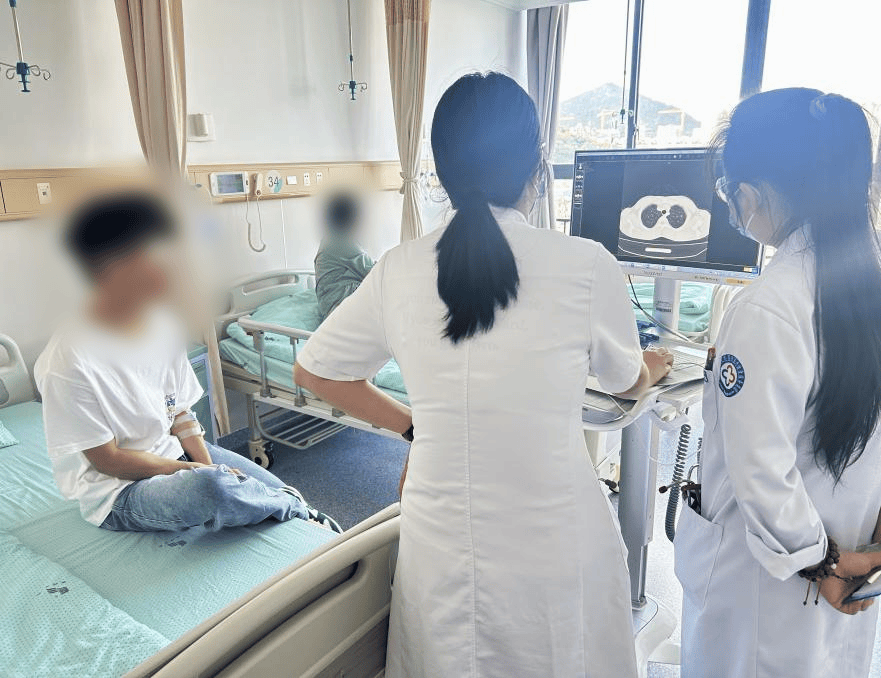 如何代理皇冠信用
_每天陪娃游泳两小时如何代理皇冠信用
,母子俩双双进了医院!家里有孩子的都该看看