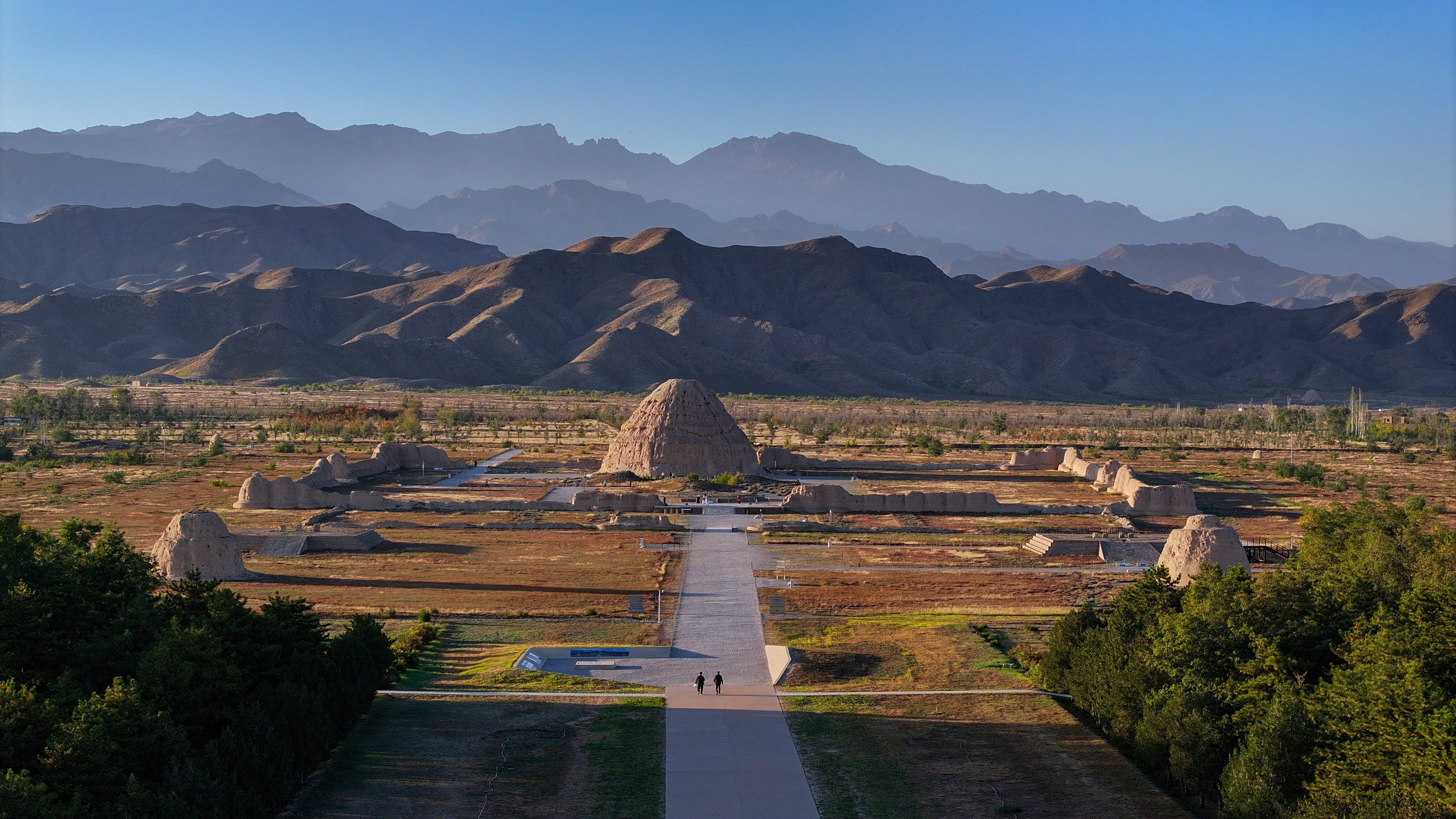 皇冠体育
_新华鲜报|第60项皇冠体育
!“西夏陵”列入《世界遗产名录》