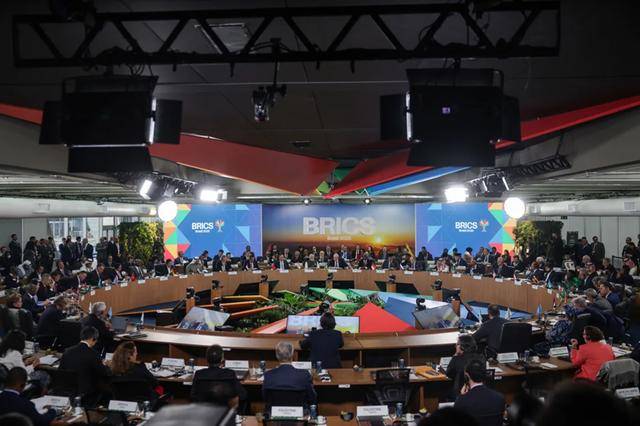 皇冠账号注册_特朗普：美元失去储备货币地位皇冠账号注册，如同输掉世界大战