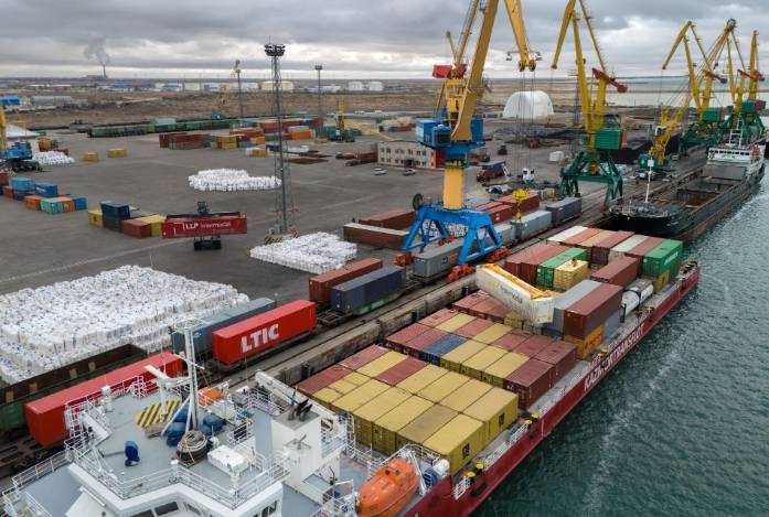 hga050皇冠手机版_美国出乎意料对哈萨克斯坦下手hga050皇冠手机版，“还是与中国有关”