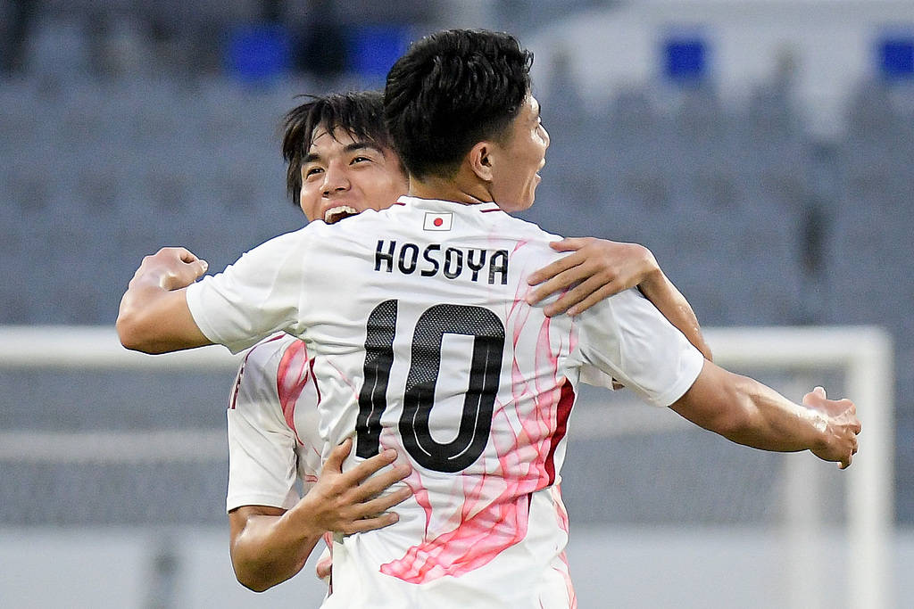 世界杯赛程_东亚杯-张玉宁失单刀 国足0-2不敌日本遭两连败