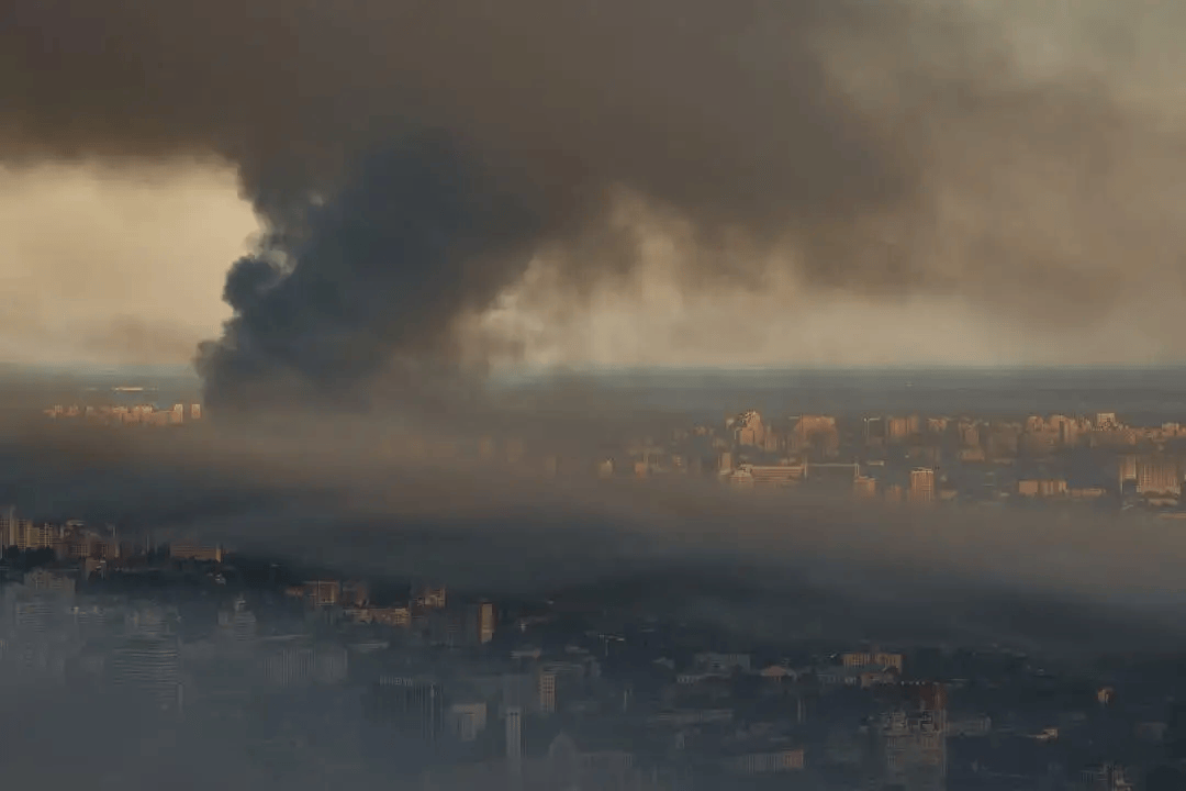 mos011代理申请_终于打天然气厂了！美制爱国者全打光mos011代理申请，俄军匕首高超弹炸穿储备库