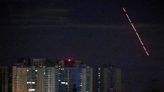 皇冠信用盘需要押金吗_开炸！俄高超弹出击皇冠信用盘需要押金吗，6万架无人机库存充足，乌克兰度过艰难一夜