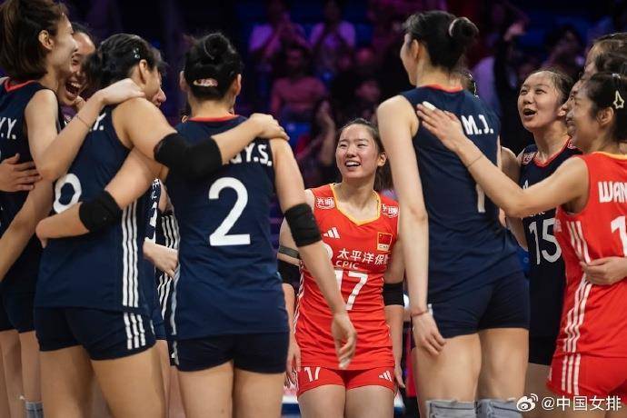 皇冠信用网登1_四战全胜皇冠信用网登1！中国女排逆转战胜美国女排 阿灵顿站完美收官