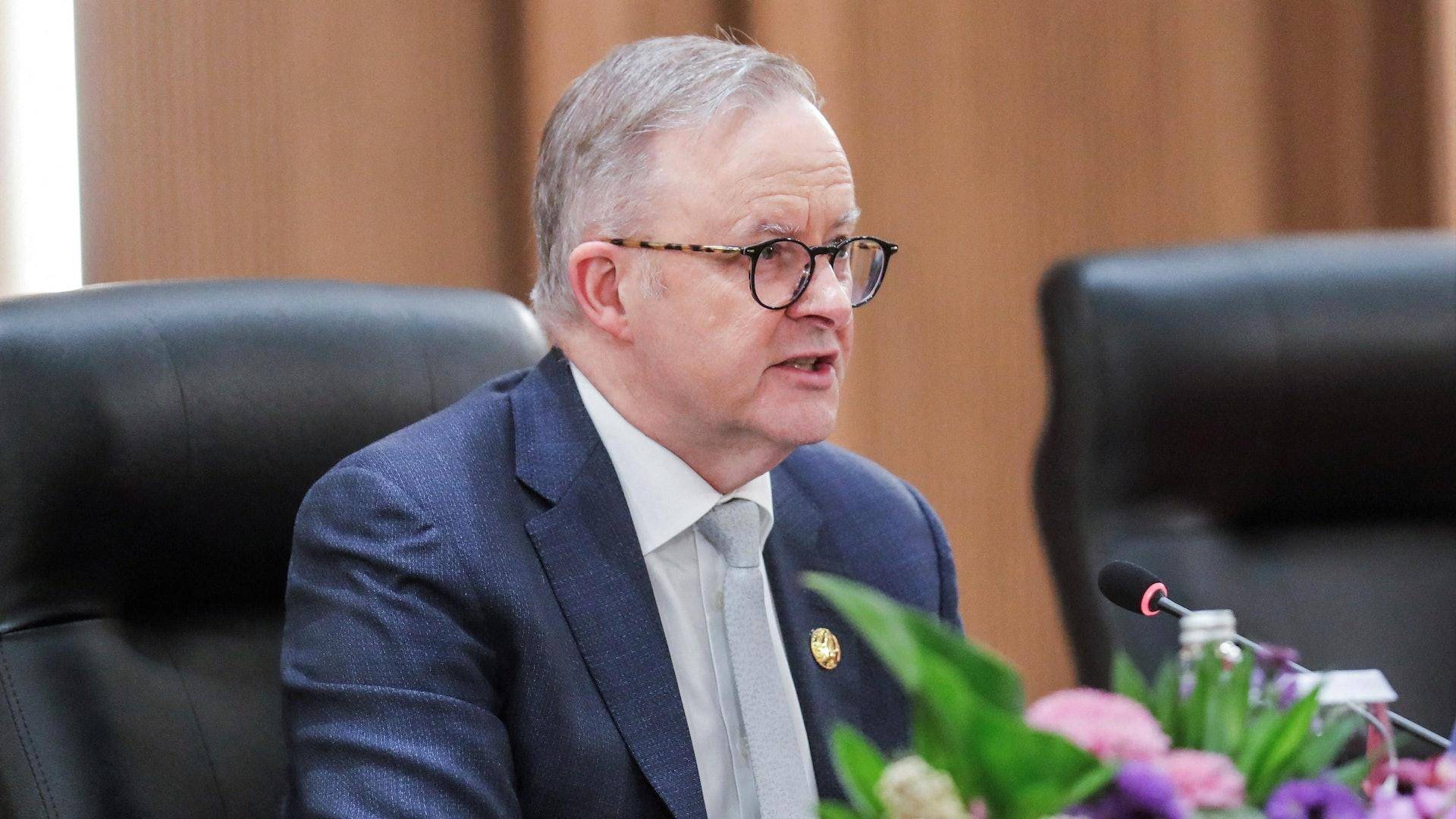 welcome皇冠注册_澳大利亚总理刚到上海welcome皇冠注册,表达不希望改变台海现状,解放军用实弹划给“外部势力”看红线