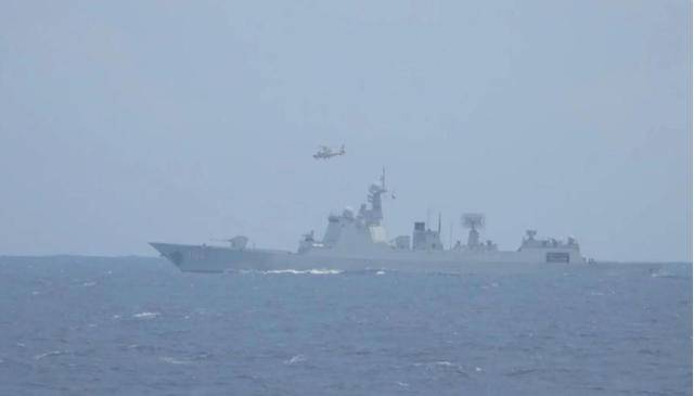 皇冠信用网在线注册_面对菲海警的驱逐皇冠信用网在线注册，中国侦察船不语，舰载机起飞，直接4个字定性