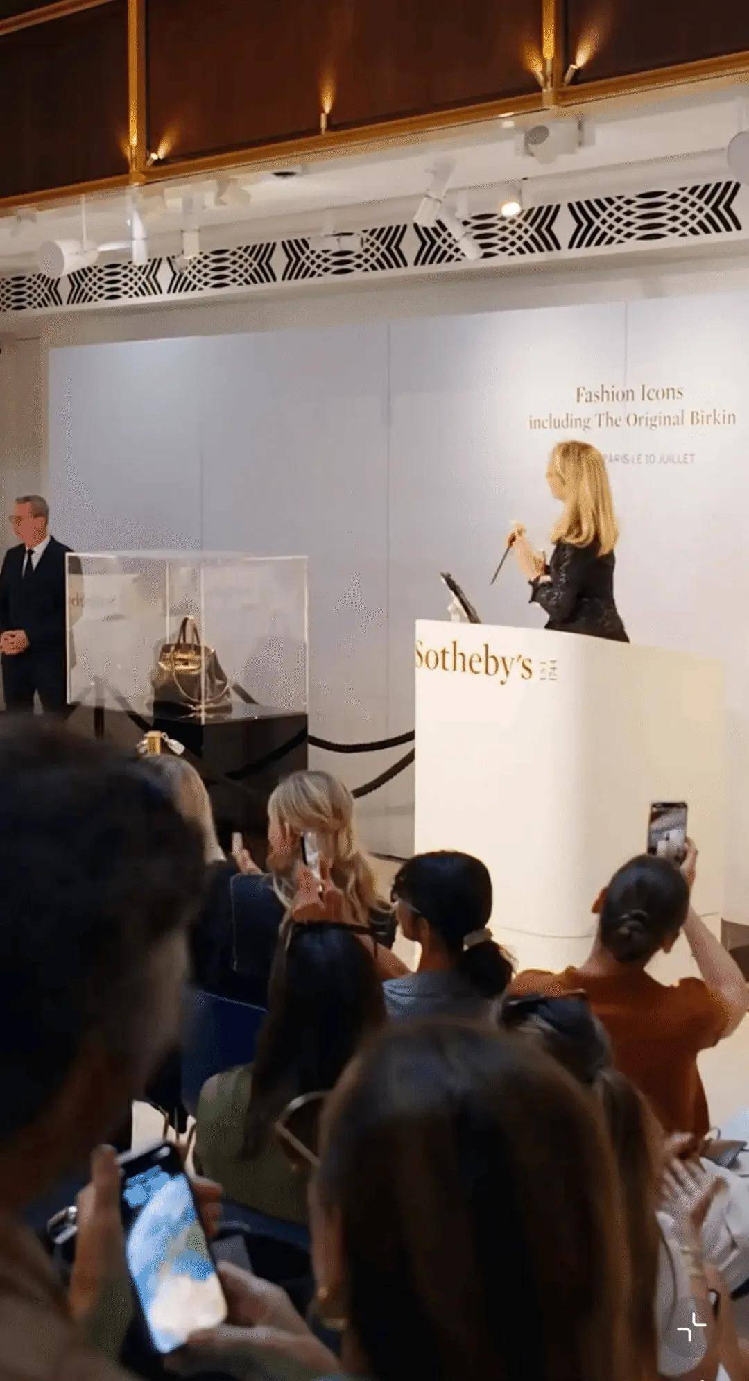 皇冠皇冠足球平台_一个日本富二代皇冠皇冠足球平台,花7000万买了个二手铂金包,内幕是……