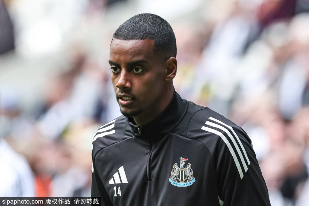 米迪兰特 vs希伯尼安_还来？米迪兰特 vs希伯尼安！伊萨克向纽卡申请离队 利物浦创英超纪录报价