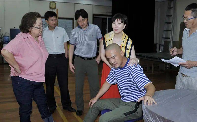 体彩足球平台_上海著名演员因病去世体彩足球平台,年仅50岁,网友:不敢相信!