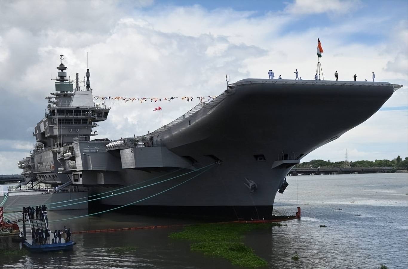 皇冠登录地址_俄唯一航母或被出售皇冠登录地址，当年1美元买航母的印度，这回不当冤大头