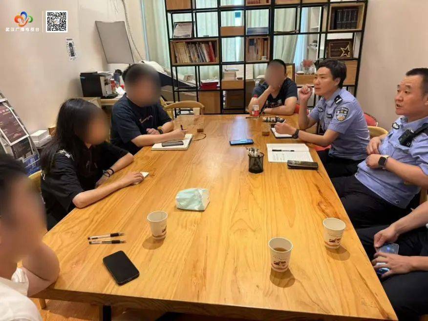 怎么开皇冠信用平台_十分紧急!女研究生即将出境怎么开皇冠信用平台,武汉警方火速拦截