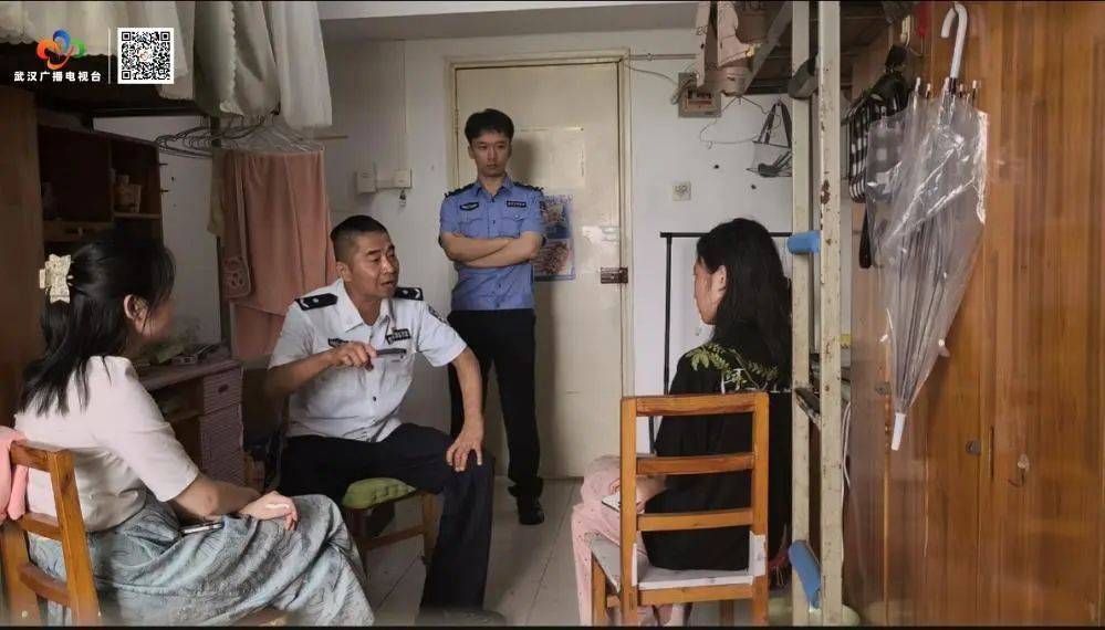 怎么开皇冠信用平台_十分紧急!女研究生即将出境怎么开皇冠信用平台,武汉警方火速拦截