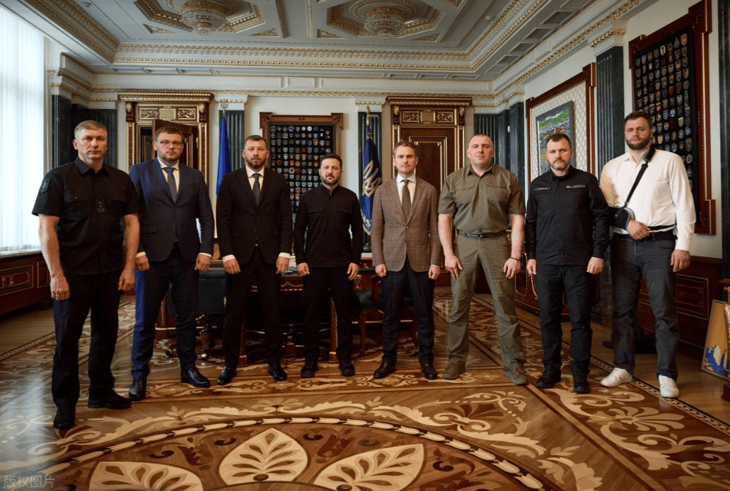 皇冠信用网注册_中方发火了皇冠信用网注册,要求乌克兰纠正错误,不听耿爽的话,乌后悔都来不及