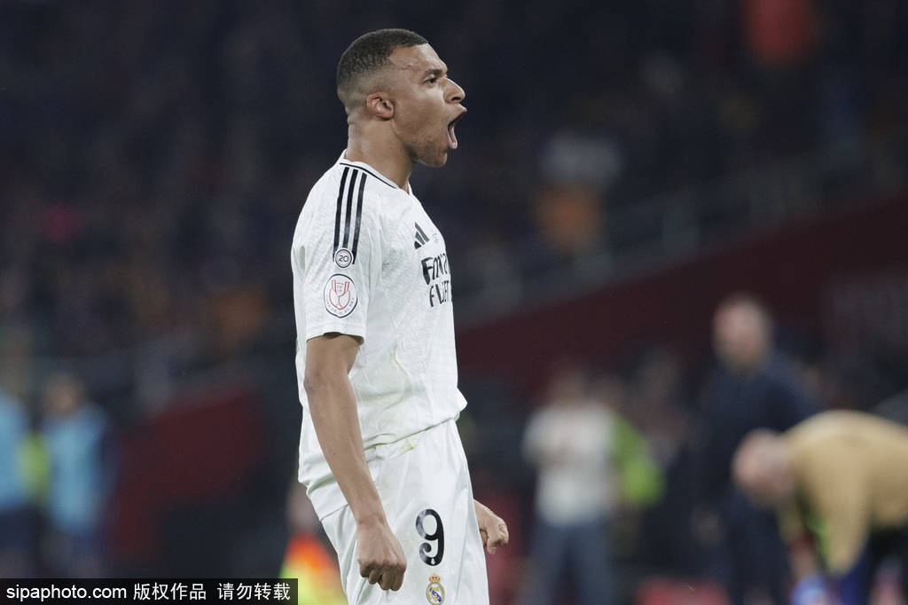 皇冠信用网最新地址_接过传奇号码皇冠信用网最新地址！官方：姆巴佩改穿皇马10号球衣