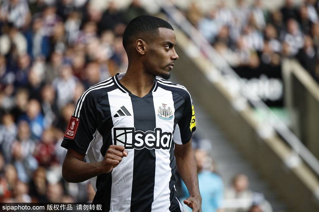 信用网怎么开户_要加钱信用网怎么开户！曝纽卡坚持1.5亿镑转会费 利物浦决定放弃伊萨克