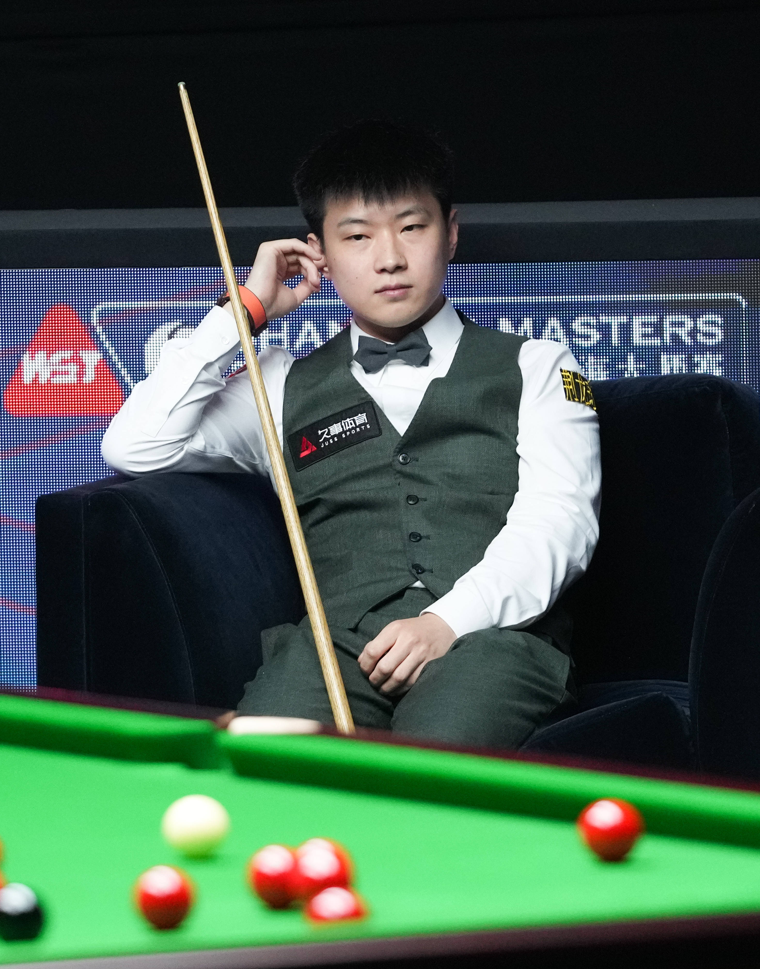皇冠信用盤_(体育)斯诺克——上海大师赛半决赛:赵心童对阵威尔逊