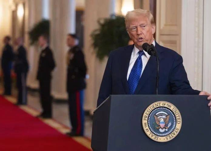 皇冠信用盘注册网址_20多国领导人将访华共商大事皇冠信用盘注册网址，关键时刻，特朗普公布全球关税，要硬碰硬？中方一语道破其结局