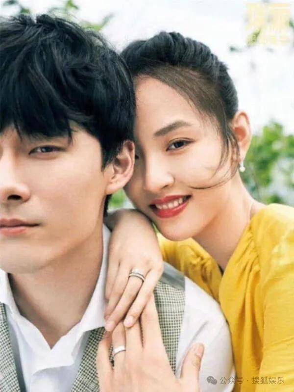 皇冠代理联系方式_离婚三年又被拍到亲密逛超市皇冠代理联系方式，他俩这是纯带娃还是真复合了？