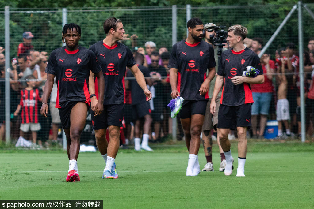 皇冠信用盘登123出租_贾沙里首次亮相米兰训练：新星的崛起与球队未来的战略布局