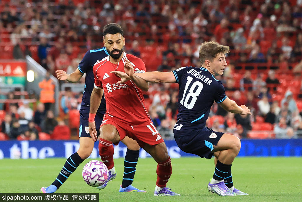 比利时甲组联赛_红军球迷聊以慰藉比利时甲组联赛，近5个赛季社区盾杯夺冠球队均无缘英超冠军