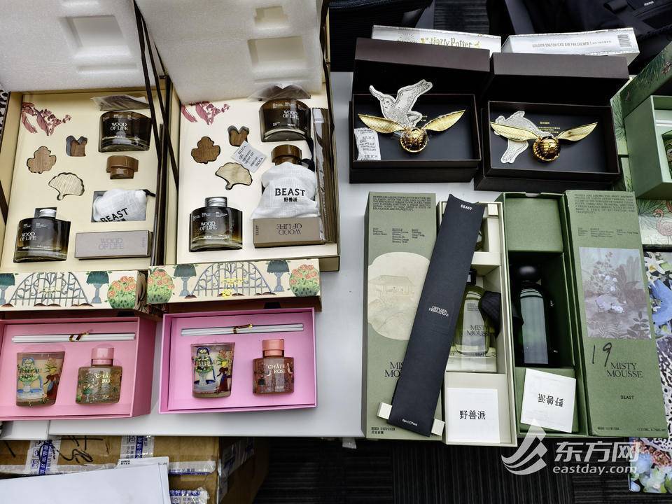 皇冠信用网怎么租_成本仅20元！上海警方成功破获一起生产、销售假冒品牌案皇冠信用网怎么租，涉案金额4500余万元