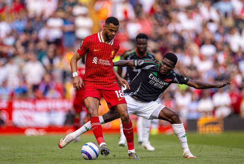 怎么申请皇冠信用網代理_英超前瞻:利物浦有懈可击 新赛季军枪城车四队争冠