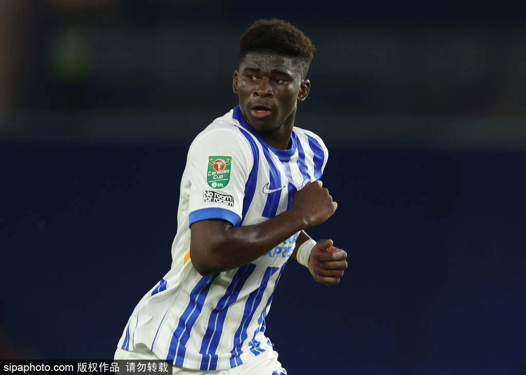 皇冠代理怎么拿_曼联为何放弃追逐巴莱巴皇冠代理怎么拿？背后的战略考量