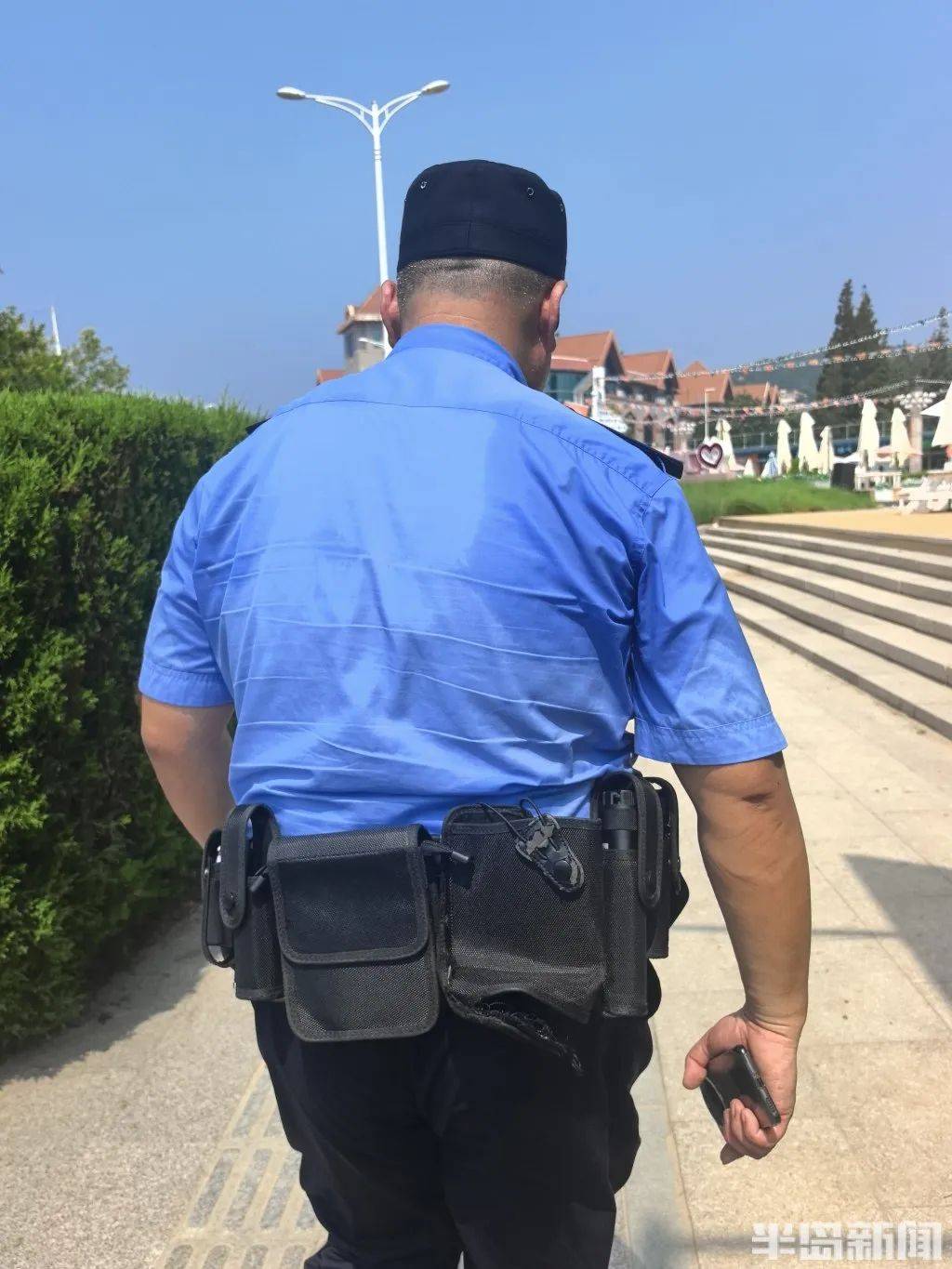 怎么开通皇冠信用網口
_70岁老人来青岛一浴游泳怎么开通皇冠信用網口
,上岸发现衣服和手机都不见了,民警找了两个多小时……