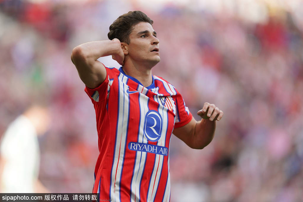 皇冠登一登二登三区别_曝巴萨预备筹款1亿欧 拉波尔塔选举年欲拉小蜘蛛替莱万