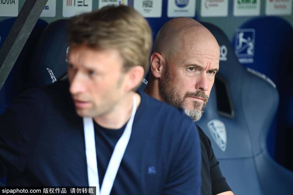 科罗纳vs莫托路宾
_滕哈格德甲首秀遭遇逆袭科罗纳vs莫托路宾
,勒沃库森新阵容未能奏效