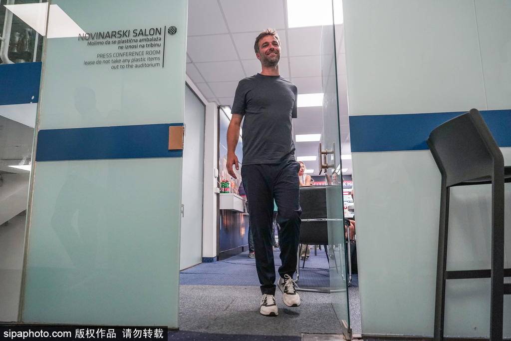 皇冠信用網平台代理_青岛海牛1-0领先河南队:林创益补时破门与王国明神扑的精彩上半场回顾