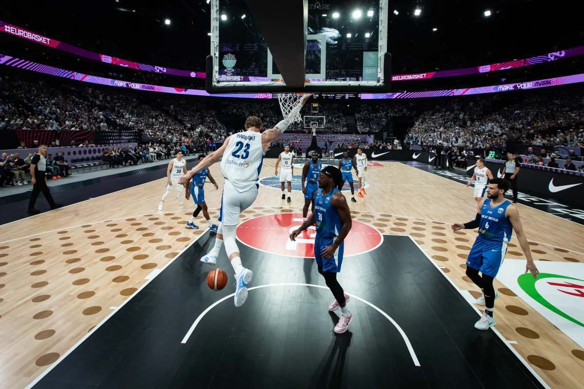 皇冠足球管理平台出租_欧洲杯综述：约基奇23+10拿到连胜 马卡23分钟轰43分