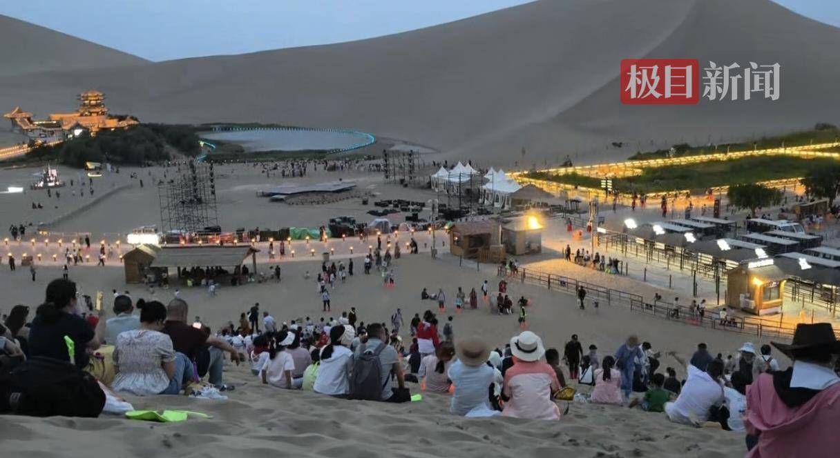 温特图尔Vs苏黎世_安徽夫妇自驾送儿子去新疆石河子上大学:6天穿越3700公里温特图尔Vs苏黎世,沿途打卡景点每天还直播7小时,刚到校就被粉丝认出