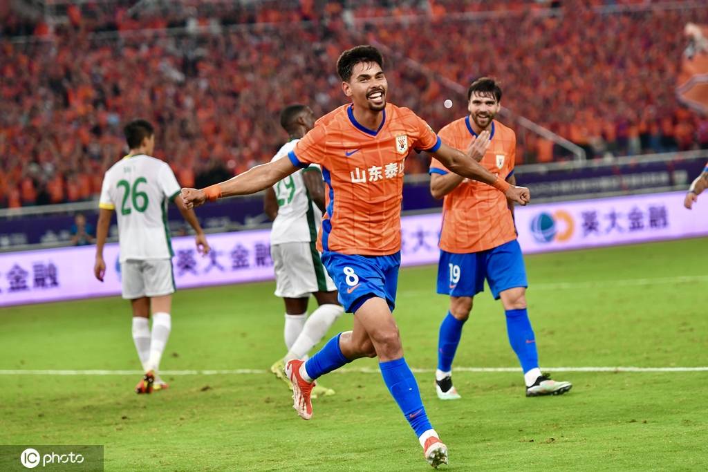 罗斯托夫vs格罗兹尼艾哈迈德_惨案罗斯托夫vs格罗兹尼艾哈迈德！中超-卡扎大四喜马德鲁加双响 泰山6-0复仇国安