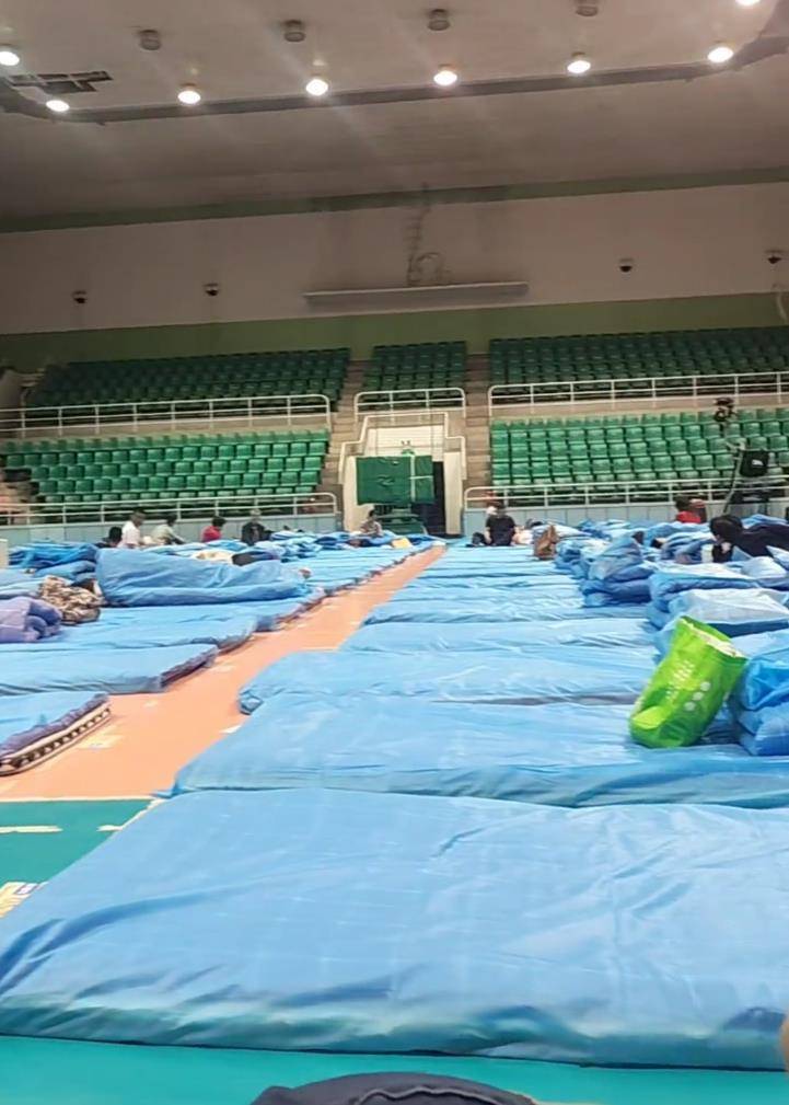 圣罗伦素vs乌拉坎_兰州大学连续3年打地铺让新生家长免费住圣罗伦素vs乌拉坎，新生第一碗兰州牛肉面校方买单，还送4A级以上景区门票