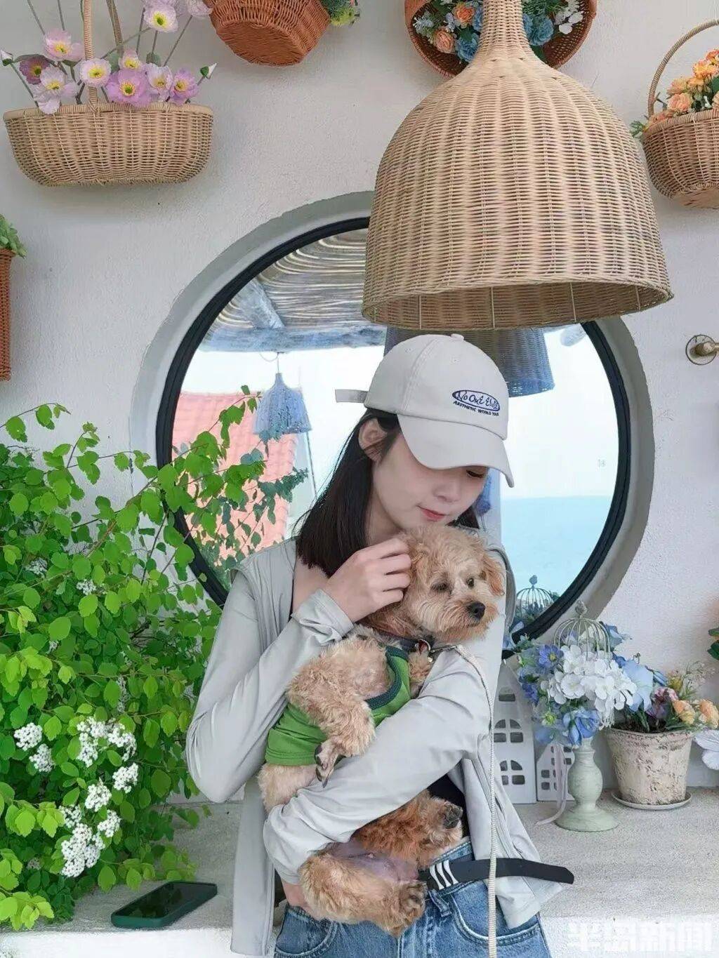 希腊超级联赛甲组_青岛“95后”姑娘一拍脑袋：裸辞希腊超级联赛甲组，开店当老板！几乎无休，每天忙到凌晨四五点，实现从月薪7000到月入8万