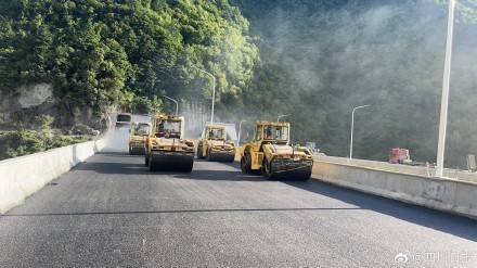 雷丁vs维尔港_川A大军注意雷丁vs维尔港！国庆成都有望4小时飙拢九寨沟