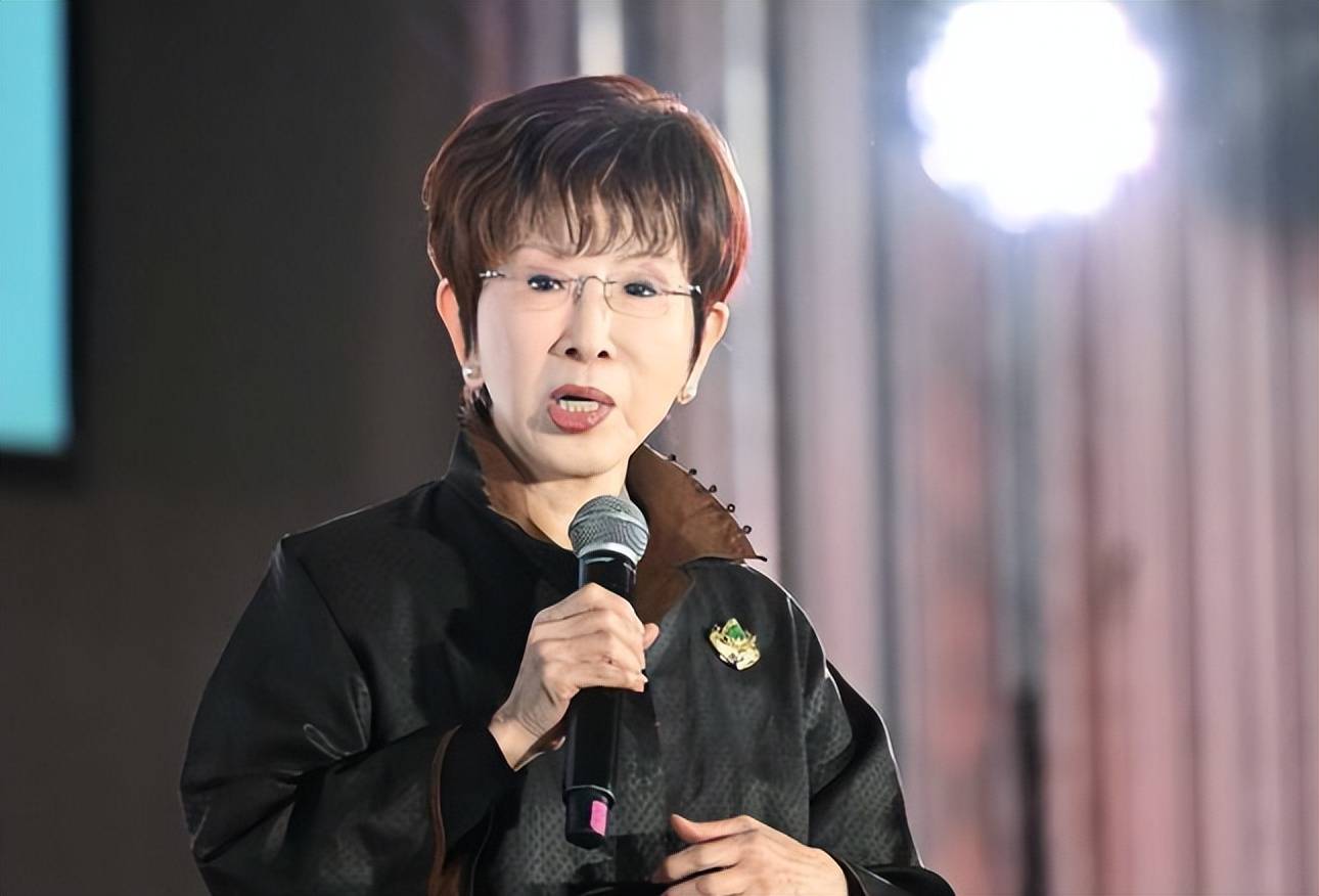 皇冠会员如何申请_洪秀柱为何走上天安门？她以实际行动回应赖清德皇冠会员如何申请，坚定站在历史正确一方！